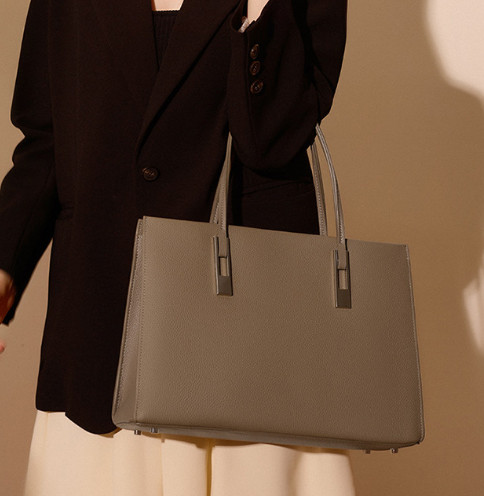 Top Layer Cowhide Tote bag