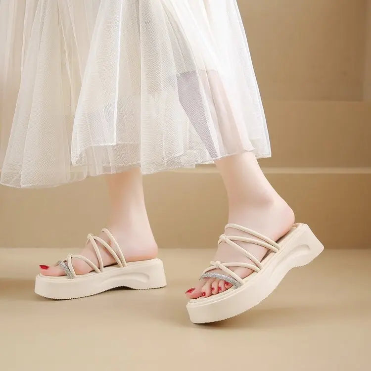 2025 Casual Home Women's Flip-flops, Fashionable And Trendy, Versatile Flat Shoes, Comfortable Summer Sho