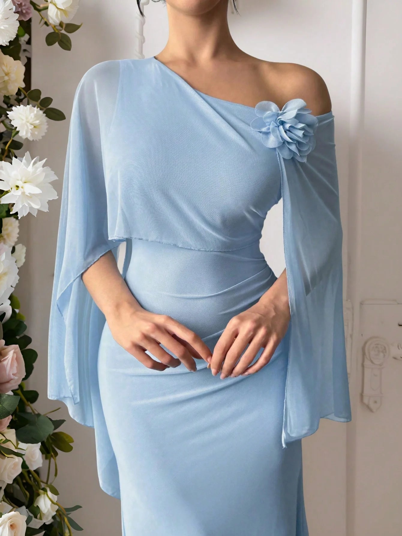 One-Shoulder Corsage Mesh dress