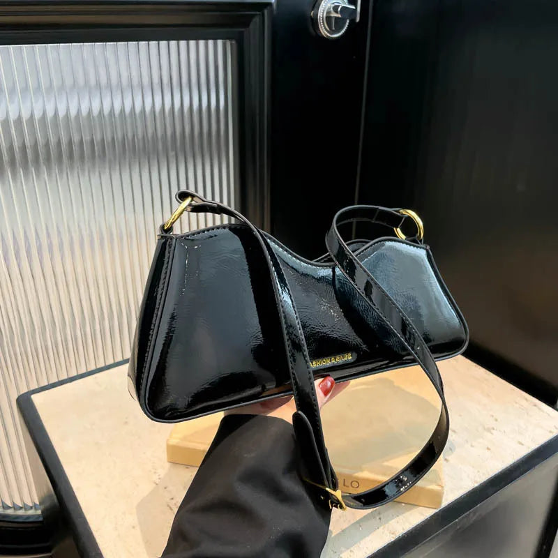 Retro Versatile Crossbody Bag for Women