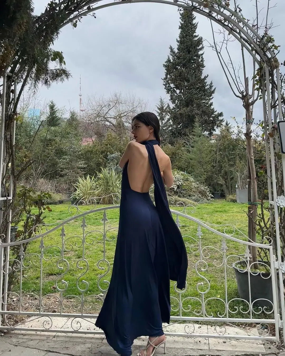 Lace-Up Backless Long Dress