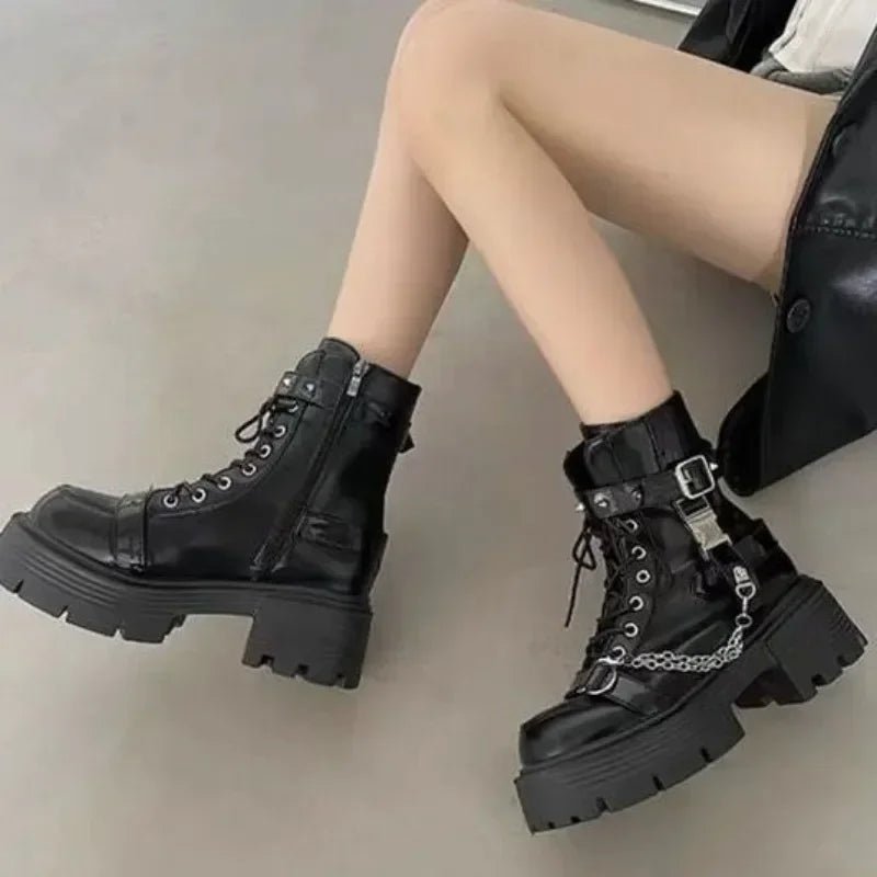 Gothic Rivet Chain boots